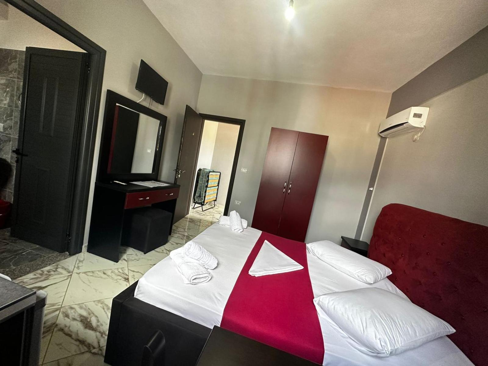 Vila New Ksamil Bagian luar foto